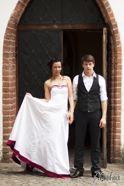 20110615_egle_ir_modestas_baznycia_011