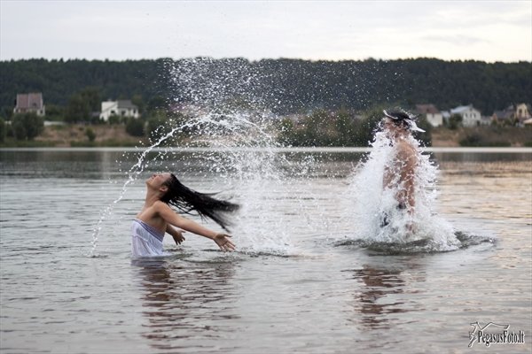 20110624_egle_ir_modestas_sukneles_naikinimas_020